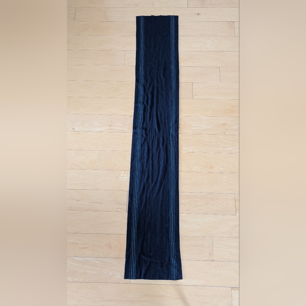 Banana Republic Wool Scarf Navy Blue Stripe Unisex 70 Classic